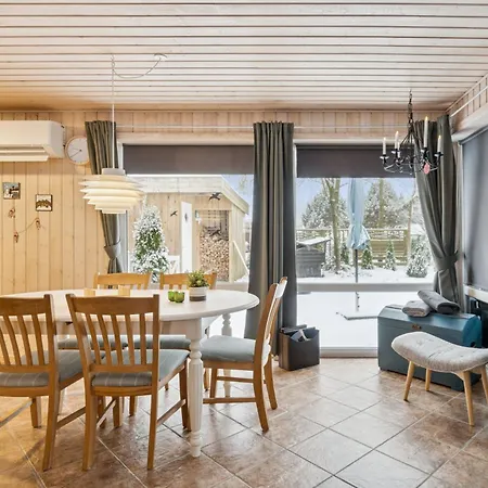 Cosy Near Legoland * Hovborg